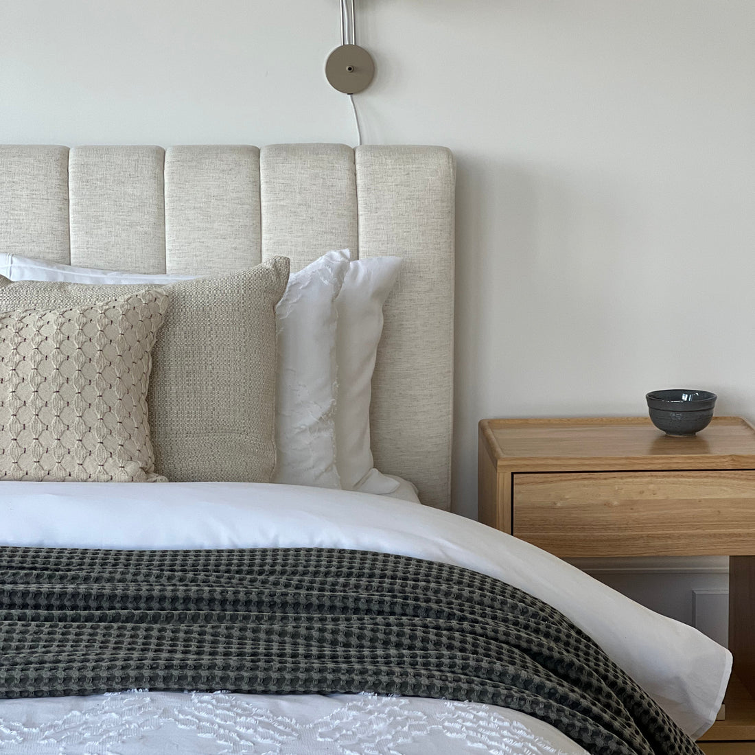 Expert Tips to Style Your Bed Like a Designer