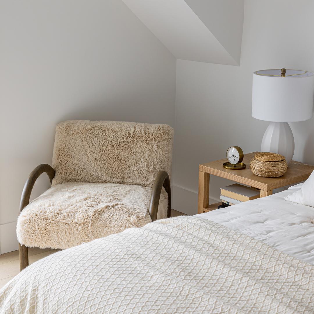 Eros Chair - Shaggy Sand