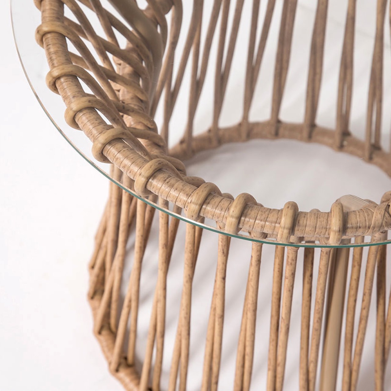 California Capri Accent Table