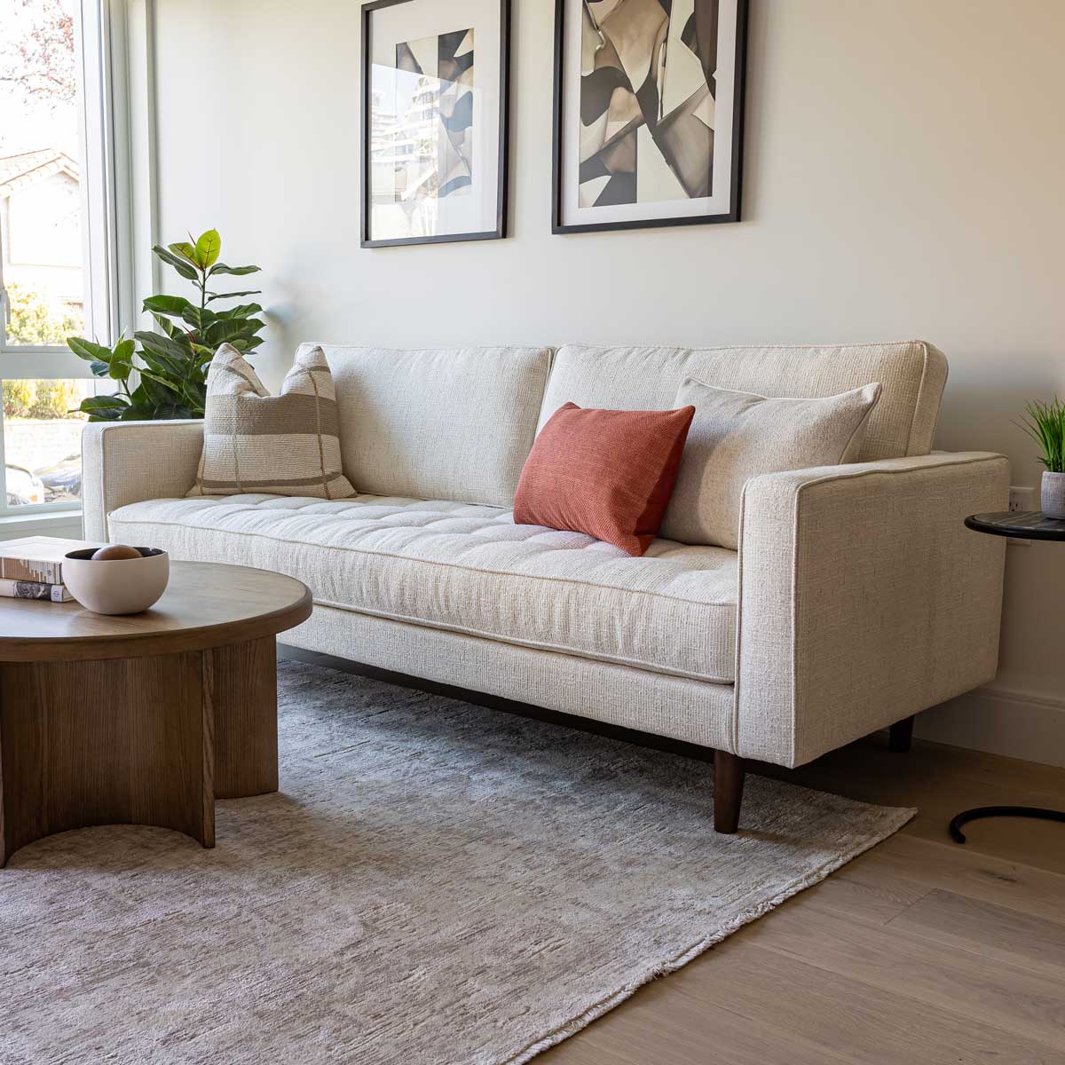 Finnigan Sofa - Ecru