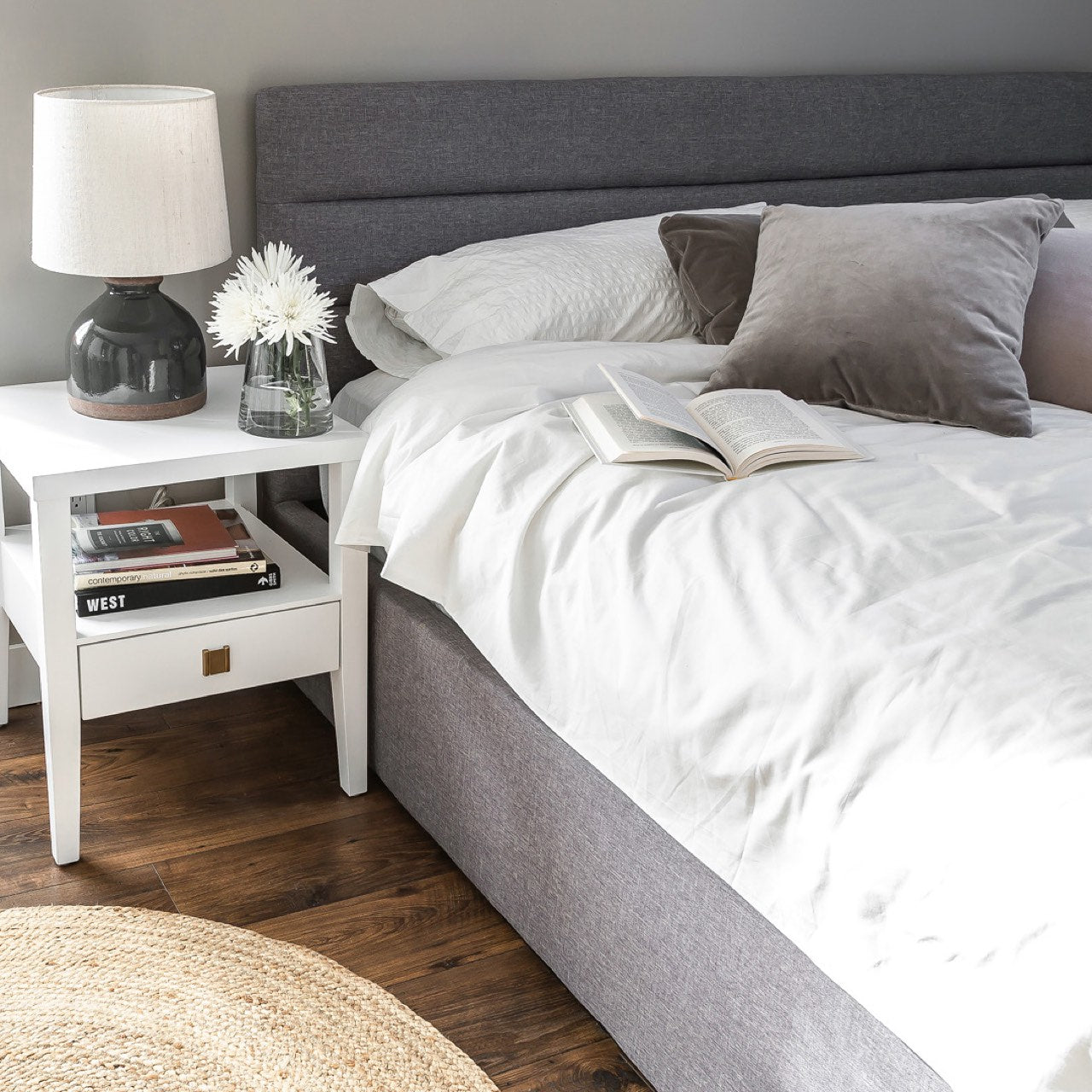 Justin Queen Bed - Greige