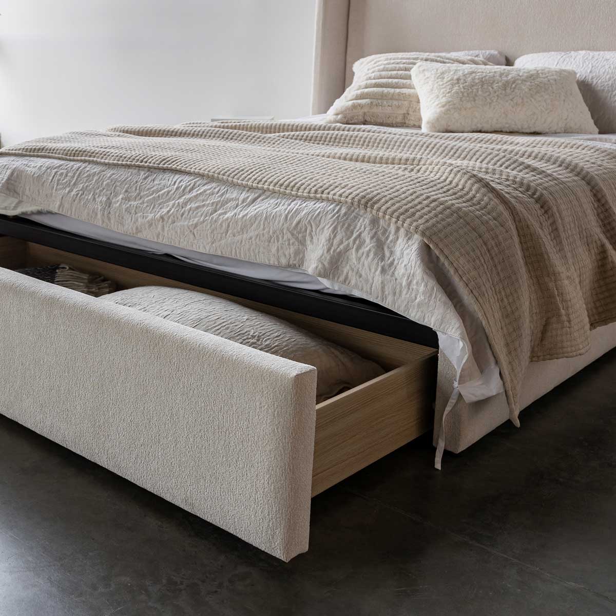 Lourdes Queen Storage Drawer Bed - Cream