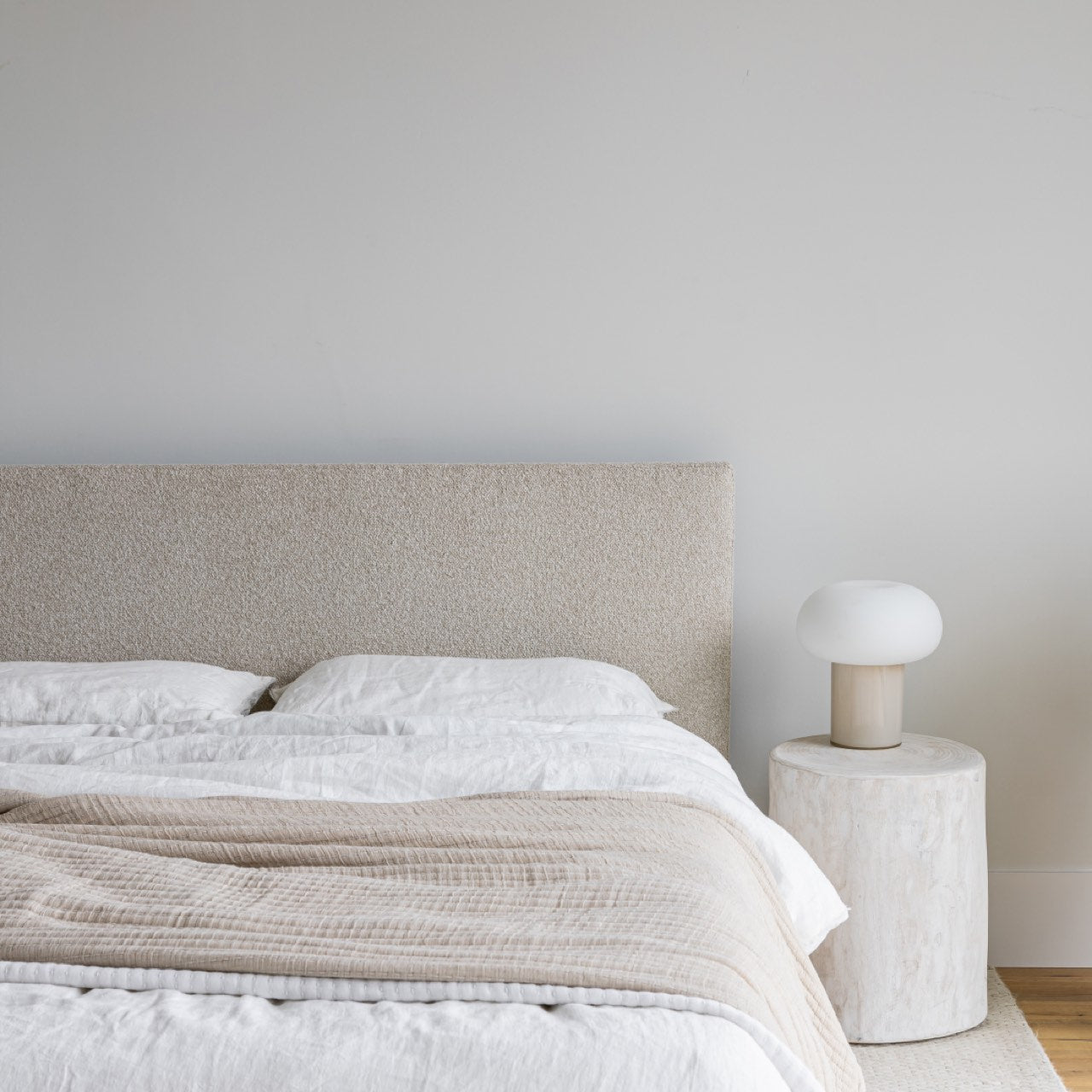 Luna Tool-free Queen Bed - Buff