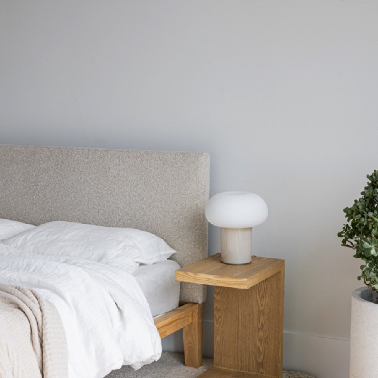 Luna Tool-Free King Bed - Buff